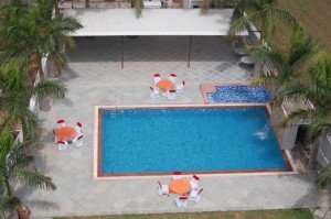 swimming pool in udaipur (2)